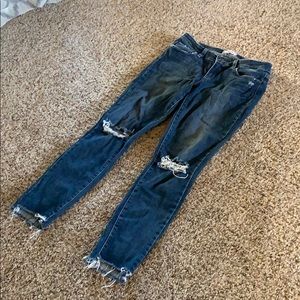 Paige Verdugo Ankle Distressed Jeans Size 28